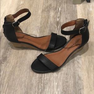 Lucky Brand slightly wedged shoes